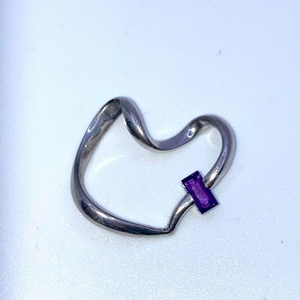 Vtg Abstract Swirl Heart Pendant w Rectangle Purple Cz / 1” x .8”